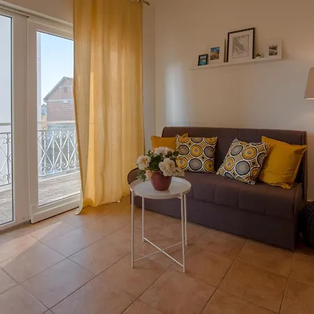 Cvorak Lägenhet Vodice